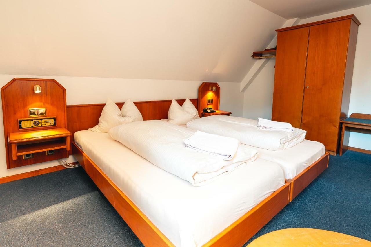 Alte Posthalterei Bed & Breakfast Ойскирхен Екстериор снимка